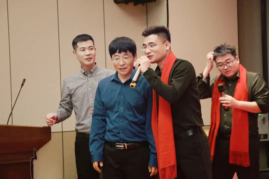 图片44.png 图片44.png